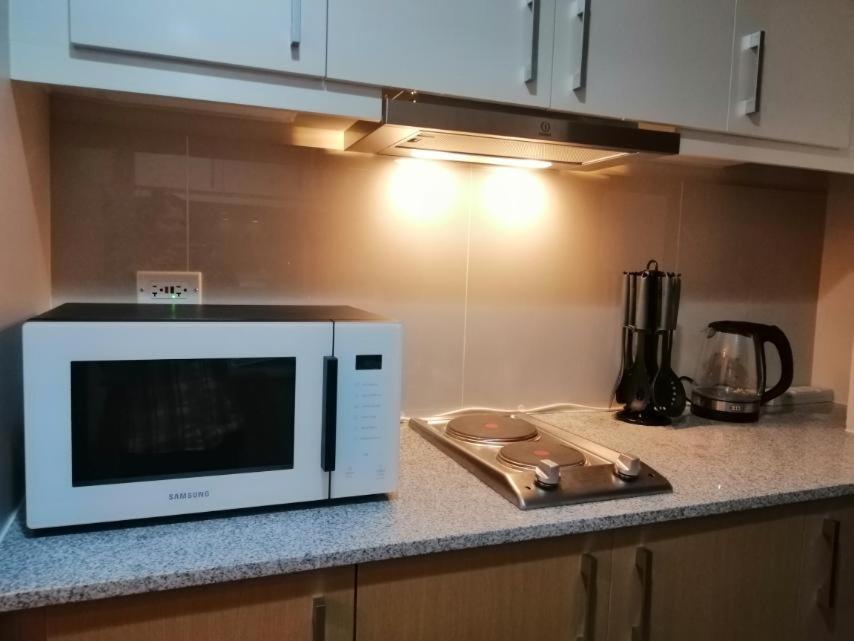 Uptown Parksuites Tower 1 Bgc By Ph Staycation Manila