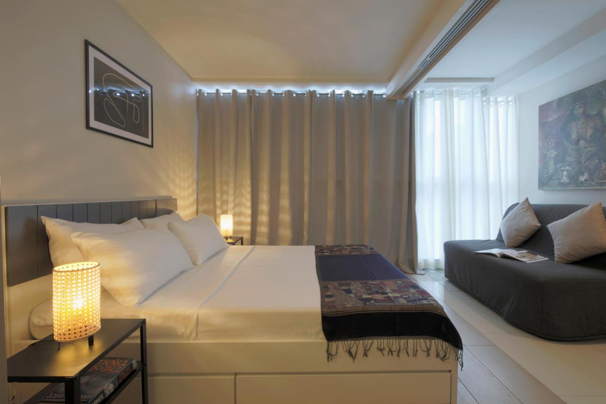 Uptown Parksuites Tower 1 Bgc By Ph Staycation